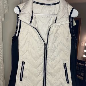 ⭐️Calvin Klein Down Vest⭐️